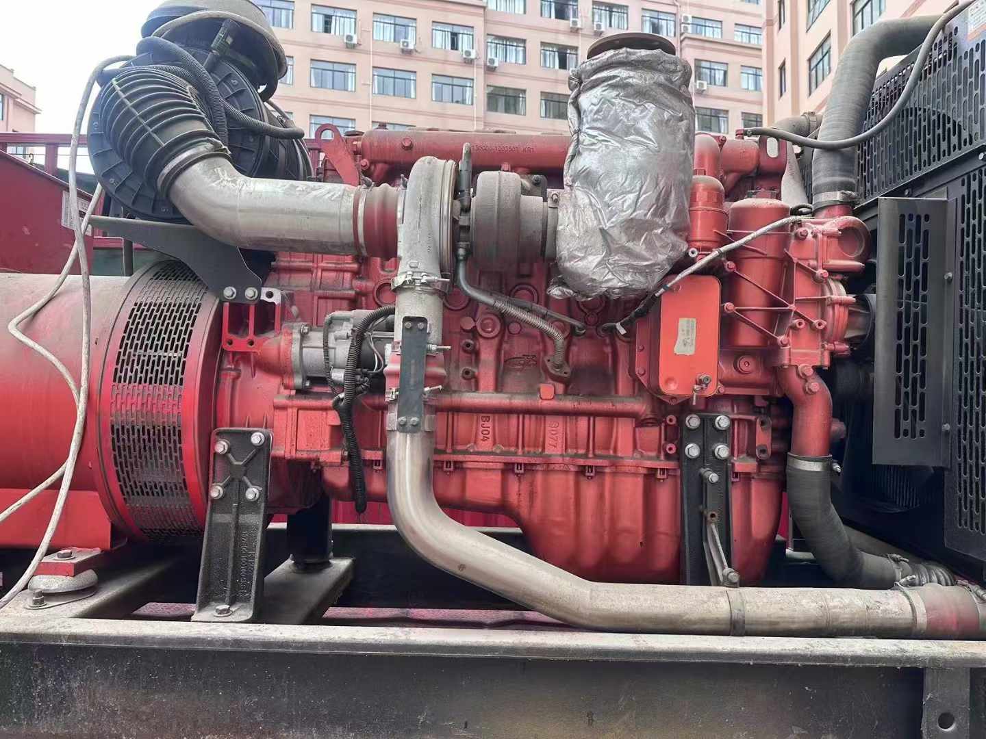 乌马河如何选择适合 600kW 柴油发电机组的过载保护器？