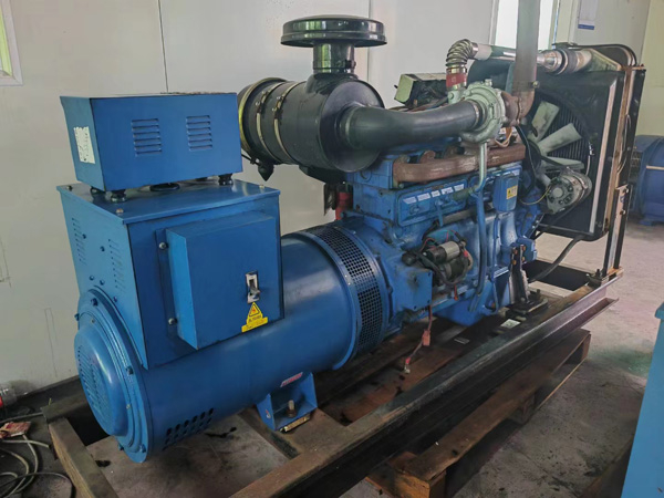 乌马河100kW柴油发电机组使用多级机油有哪些优缺点？